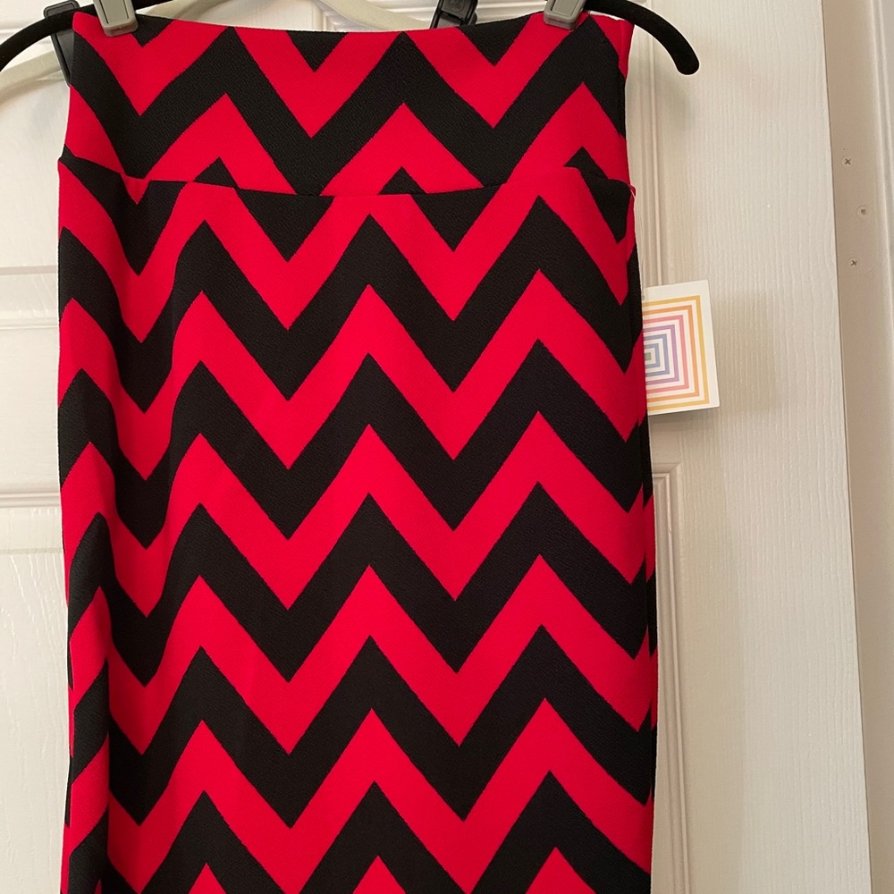 Lularoe Chevron Print Cassie pencil skirt